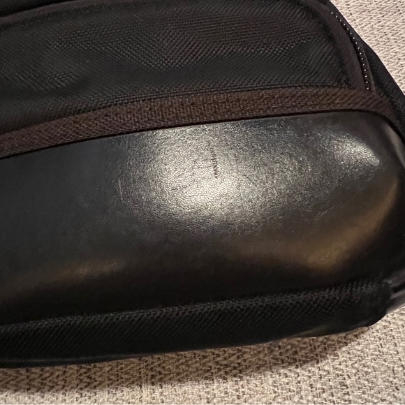 Tumi Alpha Bravo Barstow Crossbody Bag - Picture 3 of 16
